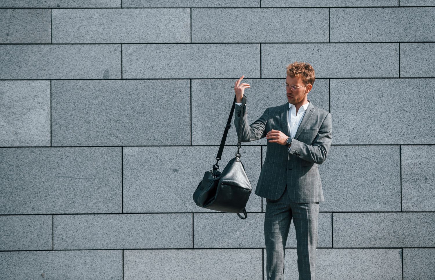Start from an ordinary person to a successful entrepreneur quickly.
